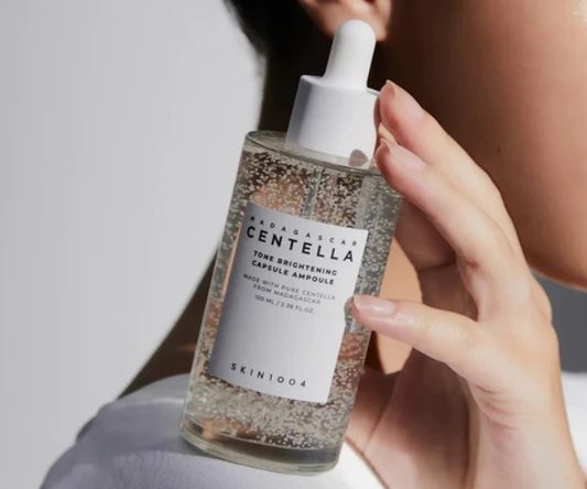Madagascar Centella Tone Brightening Capsule Ampoule