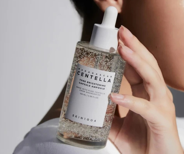 Madagascar Centella Tone Brightening Capsule Ampoule